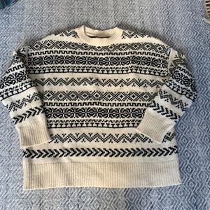 Velvet by Graham and Spencer Chunky Sweater Black and Cream